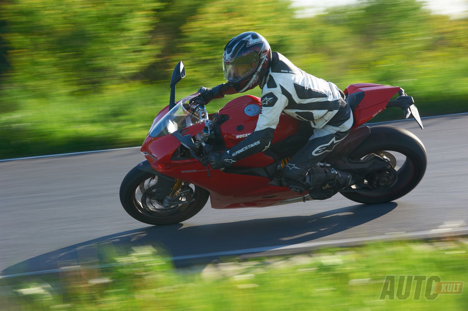 Ducati Panigale 1199S - test motocykla używanego [galeria zdjęć] 10
