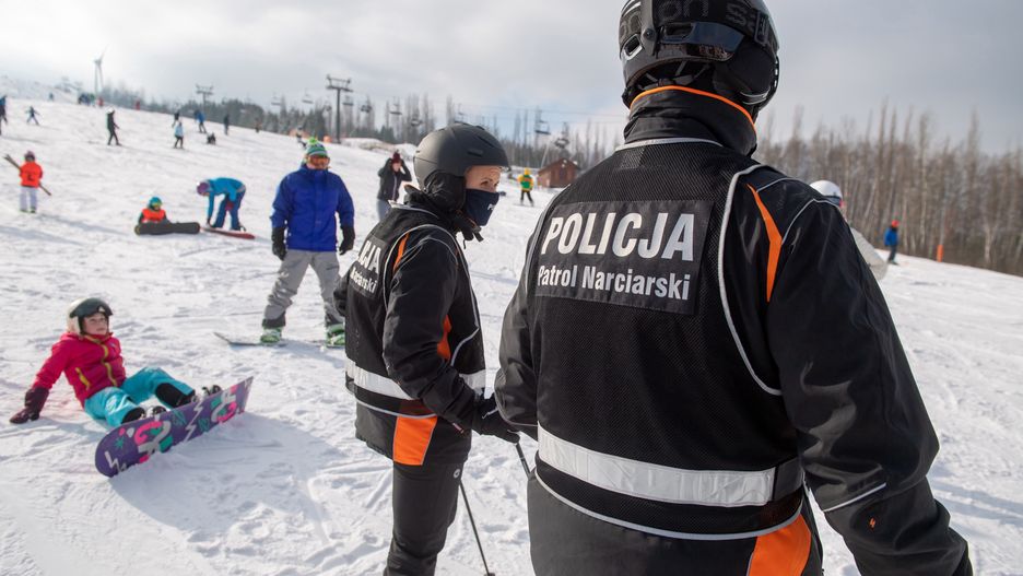 Karkonosze. Lawina zabrała dwóch narciarzy. Jedna osoba nie żyje
