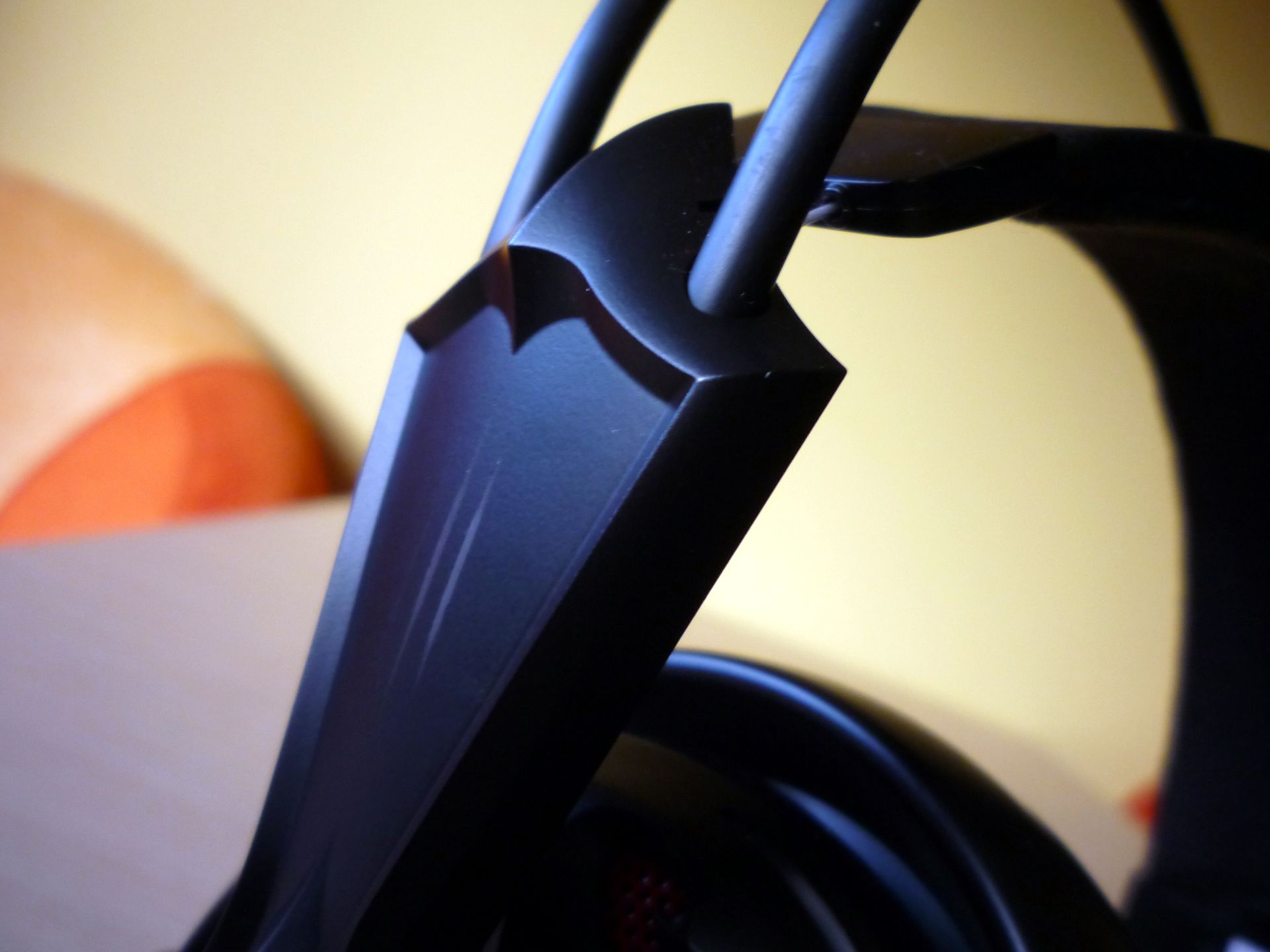 SteelSeries Diablo III – mysz, headset USB i podkładka z piekła rodem [test] 19