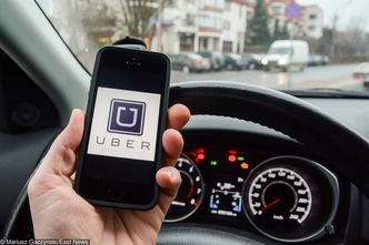 Uber zmienia się w taksówkę. Klienci w stolicy zapłacą gotówką, ale kierowcy mają wątpliwości