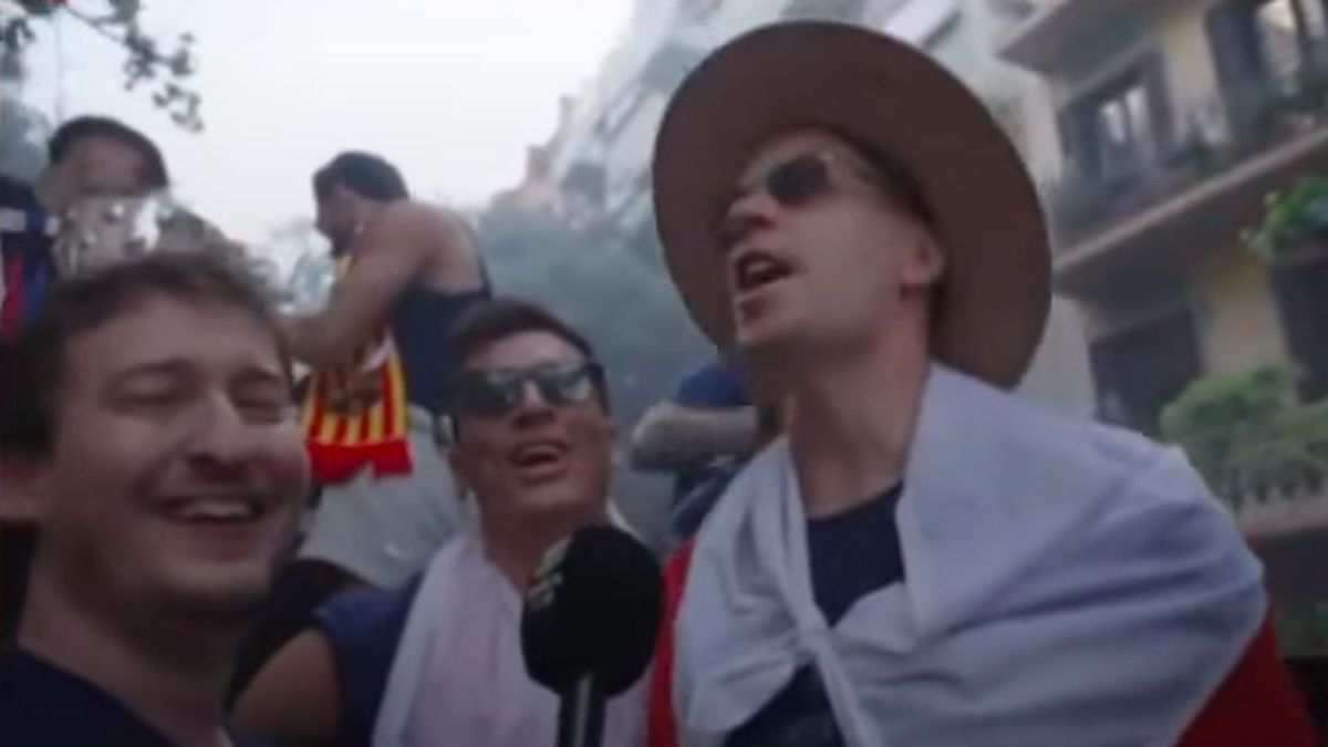 YouTube / FC Barcelona / Robert Lewandowski i Wojciech Szczęsny odśpiewują hymn Polski