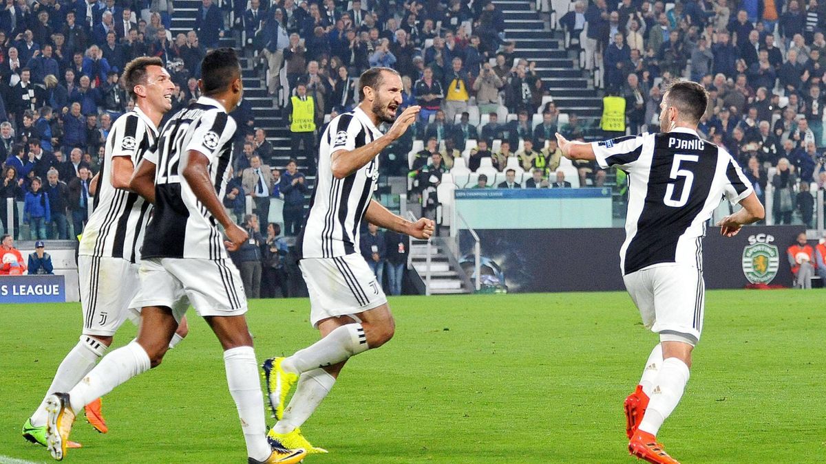 Radość piłkarzy Juventusu Turyn