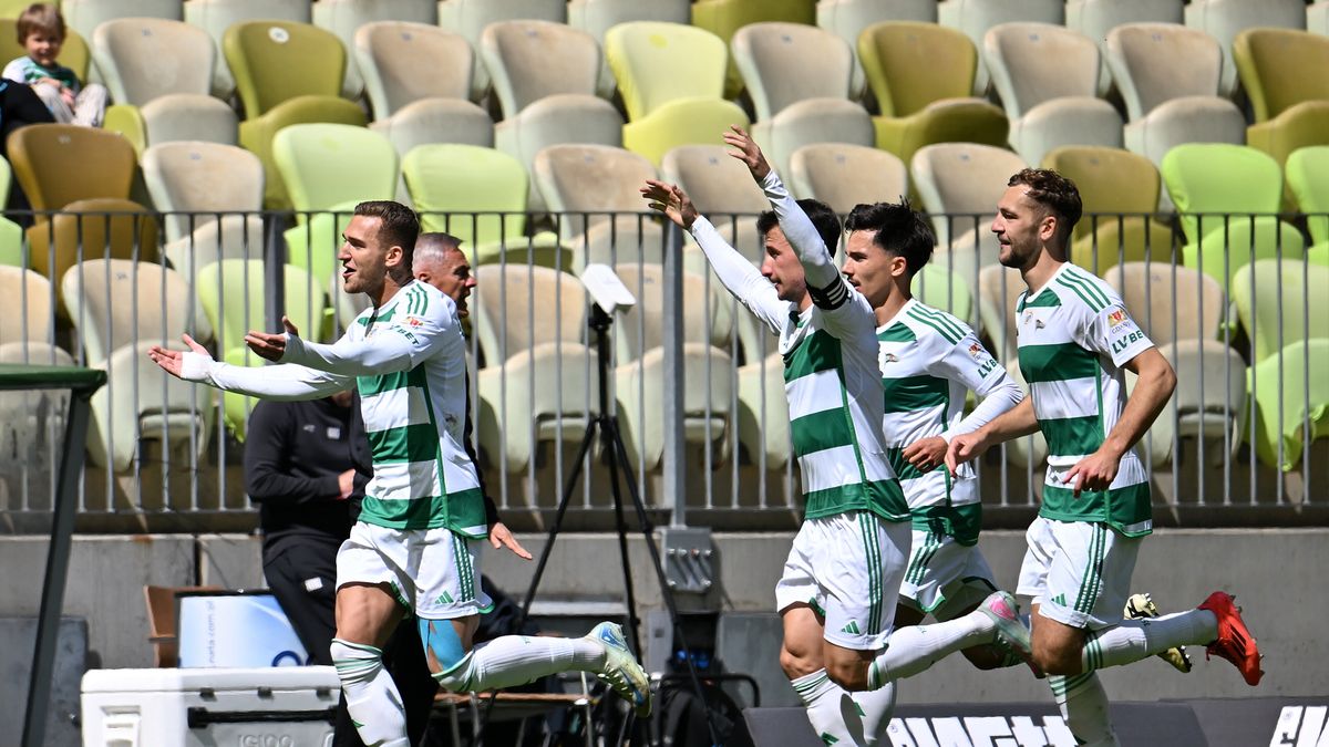 PAP / Marcin Gadomski / Na zdjęciu: Lechia Gdańsk