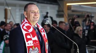 "Materiały robocze". Co ukrywa prezydent Karol Nawrocki ws. kiboli?