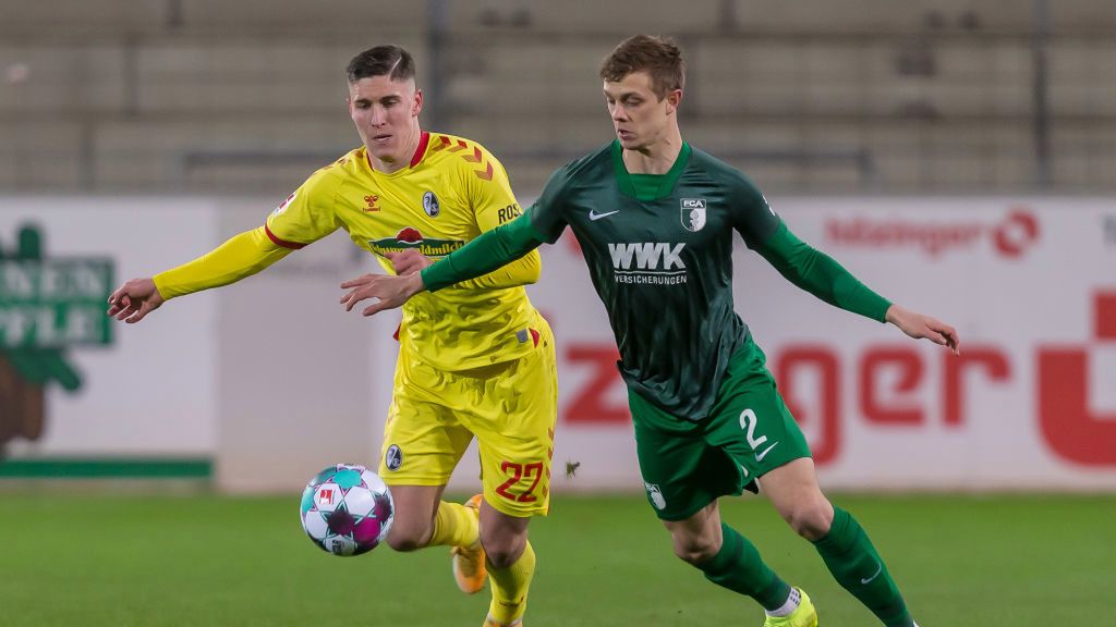 Getty Images / Harry Langer/DeFodi / Na zdjęciu: Robert Gumny (z prawej)