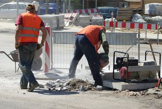 Ekspert: są sektory polskiej gospodarki, w których zatrudnianie Ukraińców ma kluczowe znaczenie