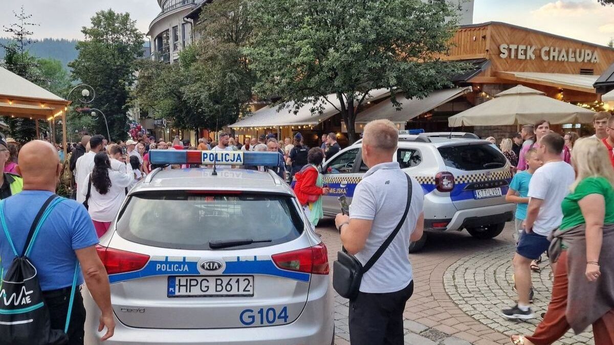 Liczne interwencje policji na Krupówkach