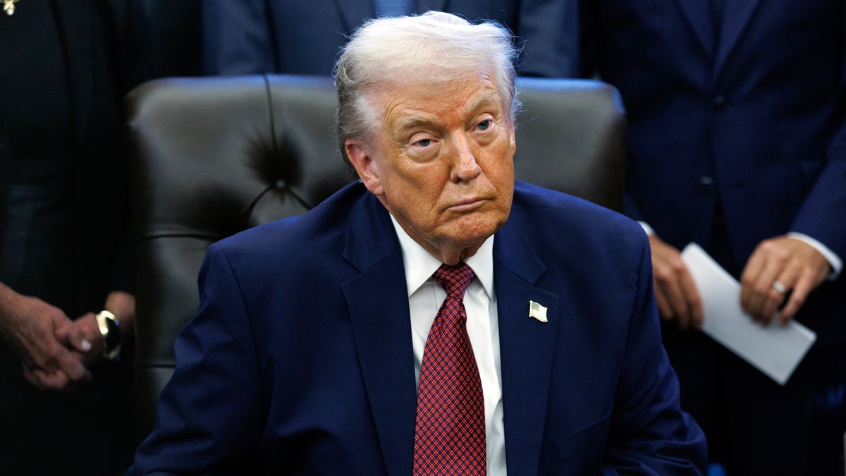 US President Donald Trump during an announcement in the Oval Office of the White House in Washington, DC, US, on Wednesday, Dec. 3, 2025. Trump unveiled his administration's plan to relax stringent Biden-era fuel efficiency standards, casting the change as a way to lower consumer costs. Photographer: Will Oliver/EPA/Bloomberg via Getty Images