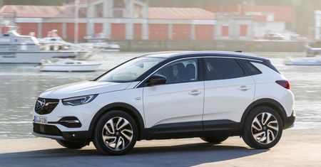 Opel Grandland X (2017-2024) - samochód niespodzianka, ale czy dobra?