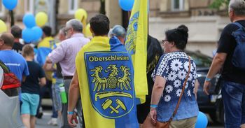 Marsz Autonomii w Katowicach w nowej formule. "Ludzie są przytłoczeni temperaturą sporu i agresją w życiu publicznym"