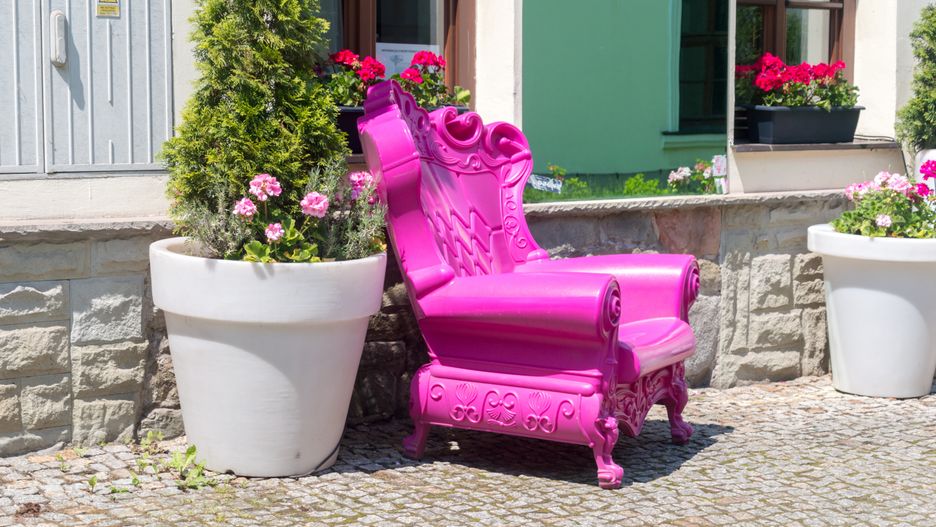 Różowy fotel tron to ikona Cieszyna 
