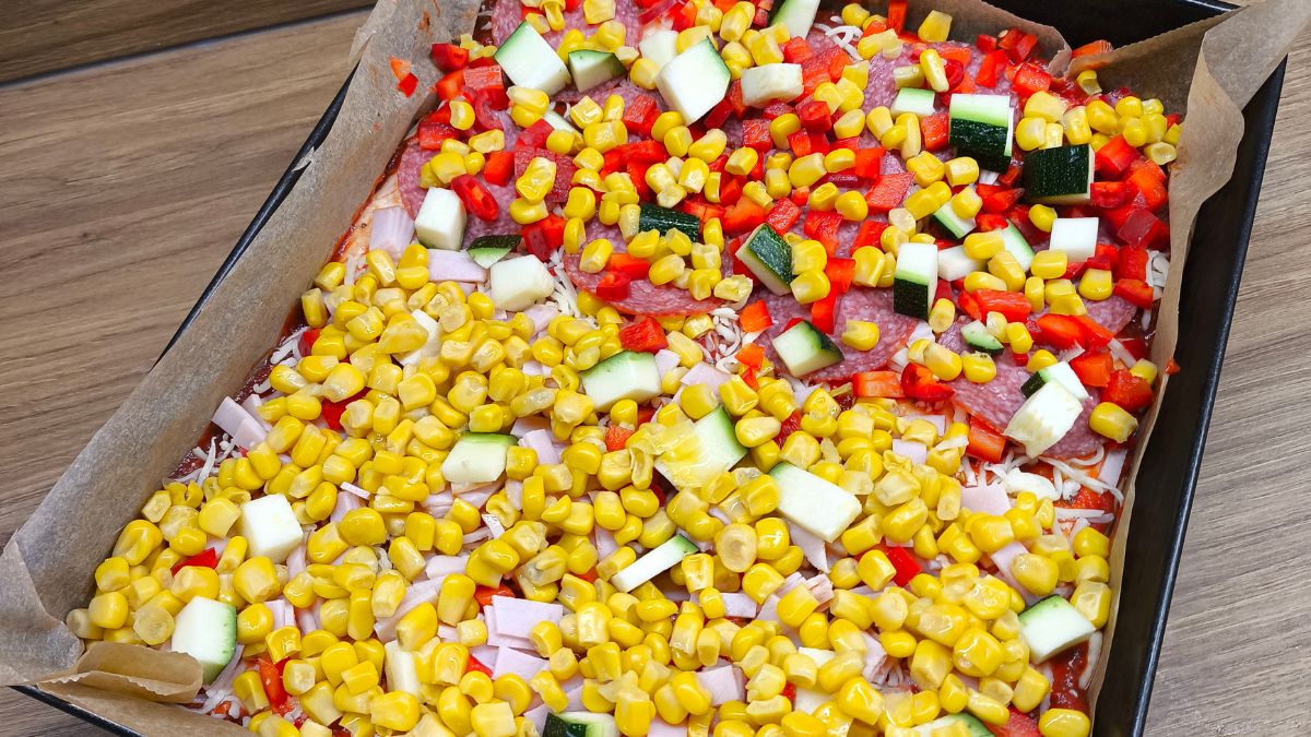 Pizza na grubym cieście