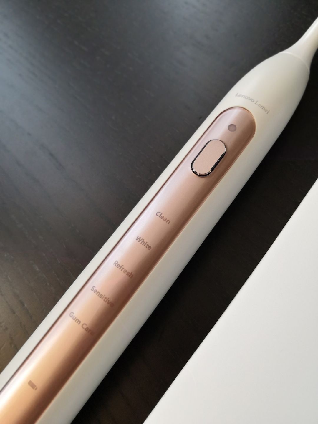 Test Lenovo Lemei - sonicznej szczoteczki do zębów gotowej na XXI wiek! 3