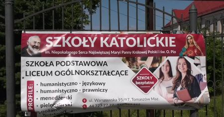 W liceum w Tomaszowie Mazowieckim nikt nie zdał matury. Konsekwencji brak