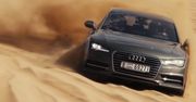 Audi A7 Sportback przedziera się przez piaszczyste wydmy [wideo]