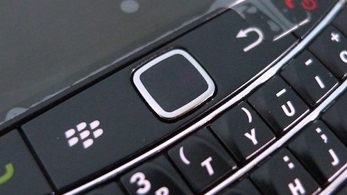 Colt - BlackBerry bez klawiatury QWERTY i trackpada? 1