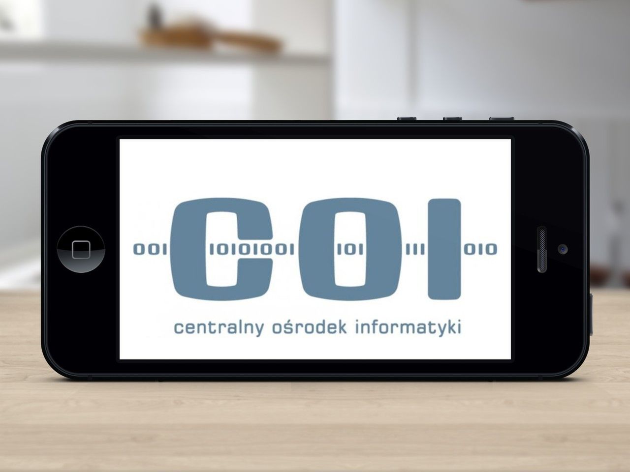 COI zakupi dowolne telefony dla swoich pracowników. O ile to iPhone'y 5 1