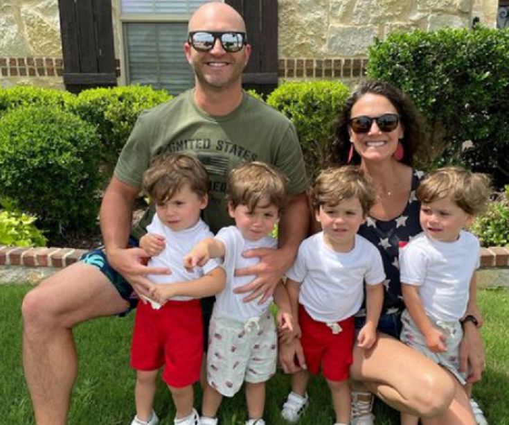 Jenny urodziła czworaczki