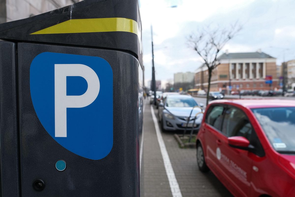 Warszawa. Na Ochocie będzie strefa płatnego parkowania