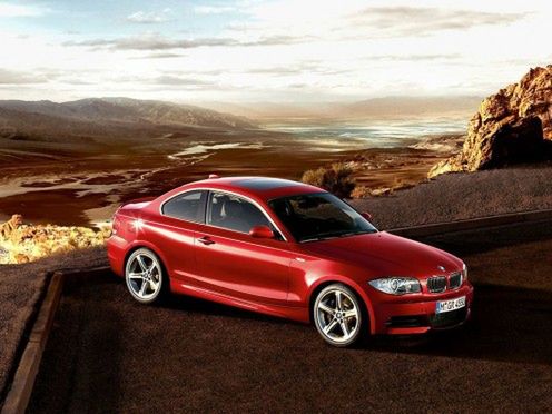 BMW serii 1: 80% posiadaczy uważa, że to auto FWD