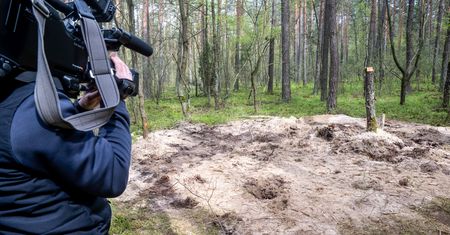 Co spadło pod Bydgoszczą? Nieoficjalnie mówią o "pocisku dużych rozmiarów"