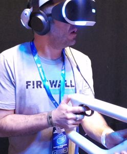 PlayStation 4: promocja na gry i zestaw PlayStation VR