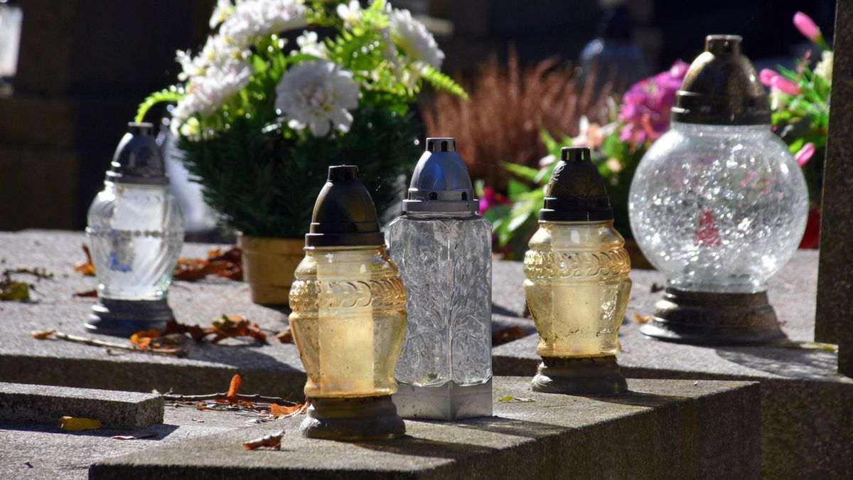 Tani trick, dzięki któremu znicz będzie palił się dłużej