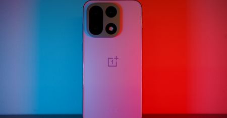 Przyspieszą premierę? OnePlus 16 może zdążyć na rozpoczęcie roku szkolnego