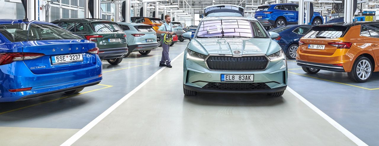 Škoda Enyaq iV pośród innych modeli marki