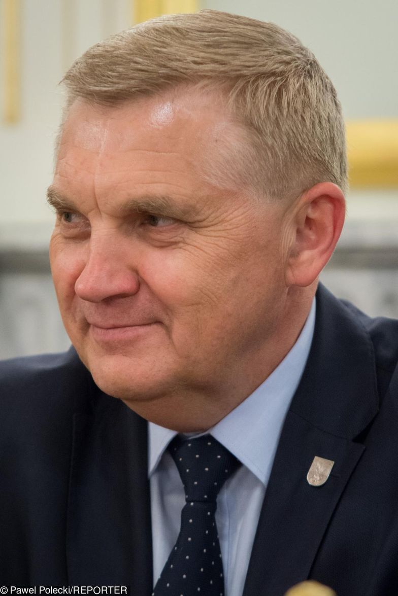 Radni zajmą sie zarobkami prezydenta Białegostoku. Prezydent nie godzi się na obniżkę