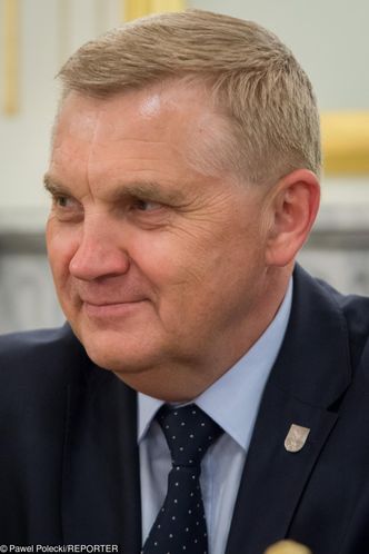 Radni zajmą sie zarobkami prezydenta Białegostoku. Prezydent nie godzi się na obniżkę