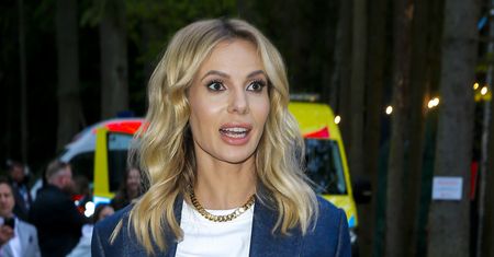 Izabela Janachowska nie chce ukrywać twarzy synka. "Wykończyłoby mnie to"