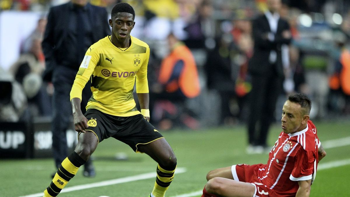 Ousmane Dembele (po lewej)