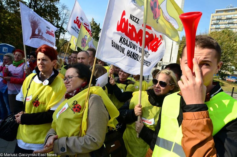 Zaostrza się spór związkowców z Biedronką. Do akcji wkroczyli prawnicy