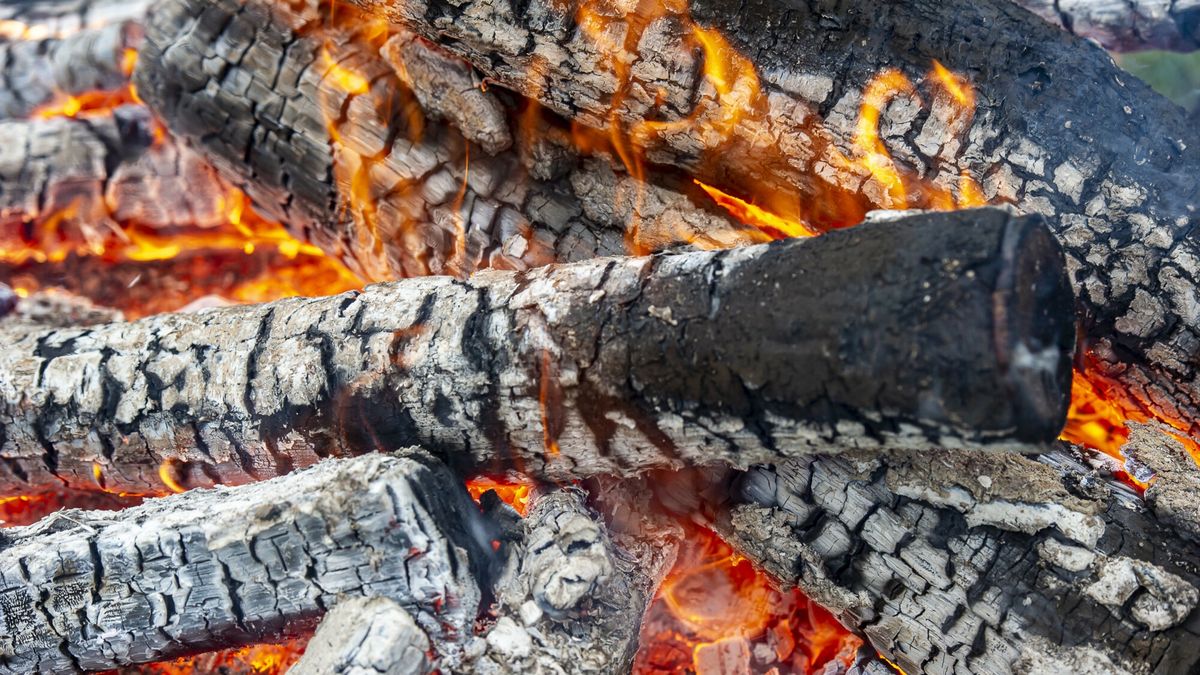 Jak nie łamać prawa swoim paleniskiem? 