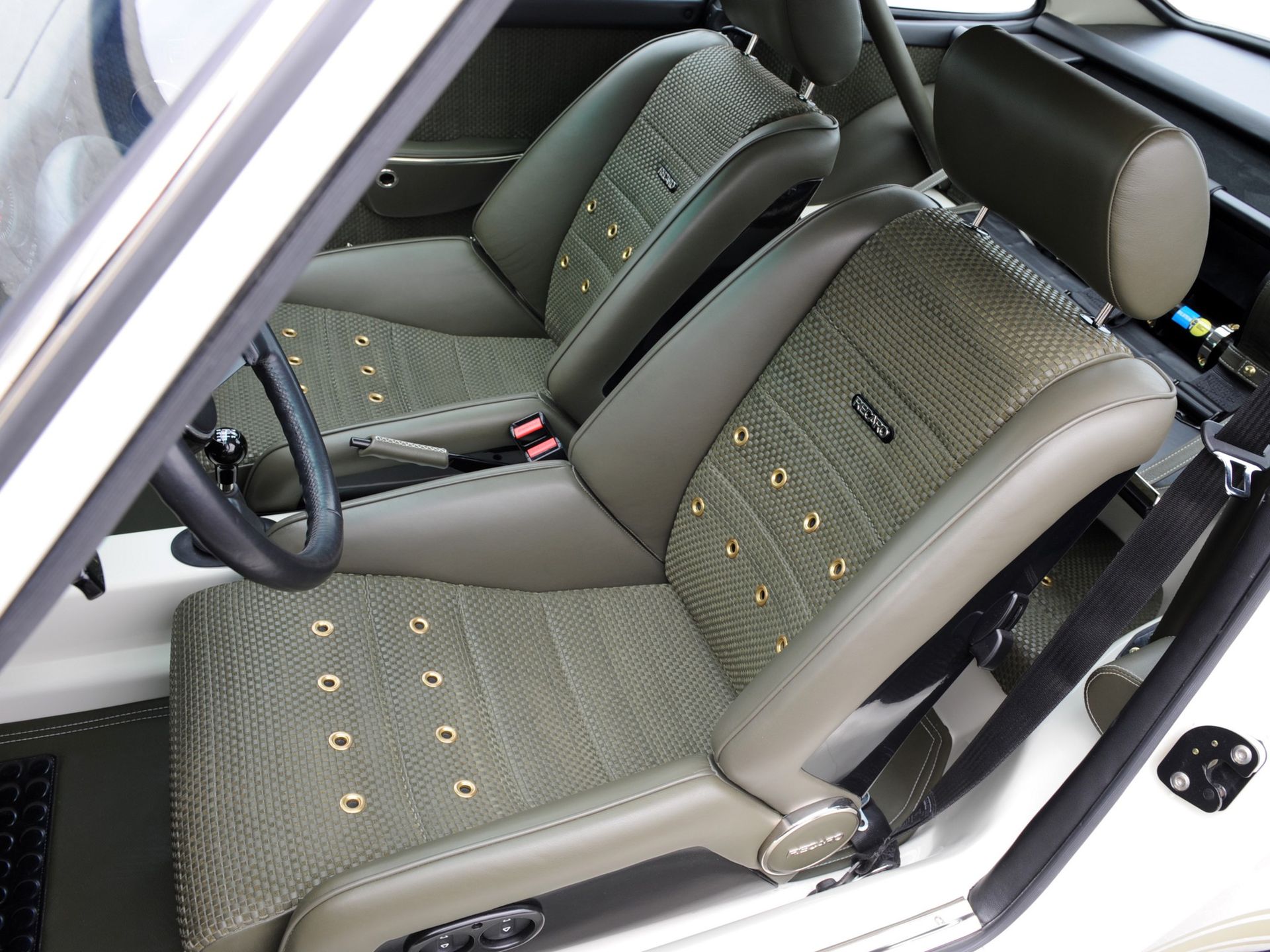 Singer Porsche 911 - król współczesnych klasyków 61