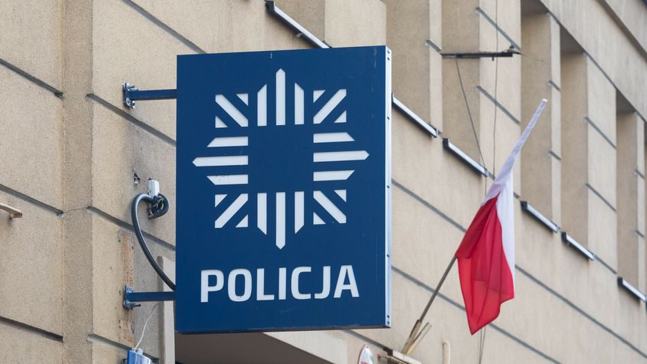 Tychy. Policjanci zatrzymani w związku z pobiciem bezdomnego