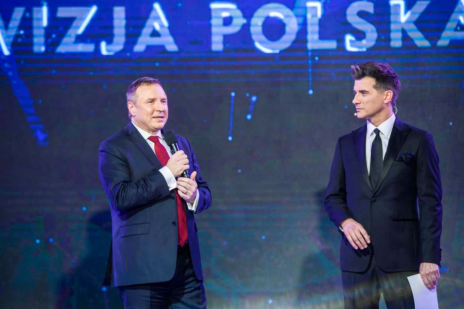 Jacek Kurski, Tomasz Kammel na scenie. Ramówka TVP