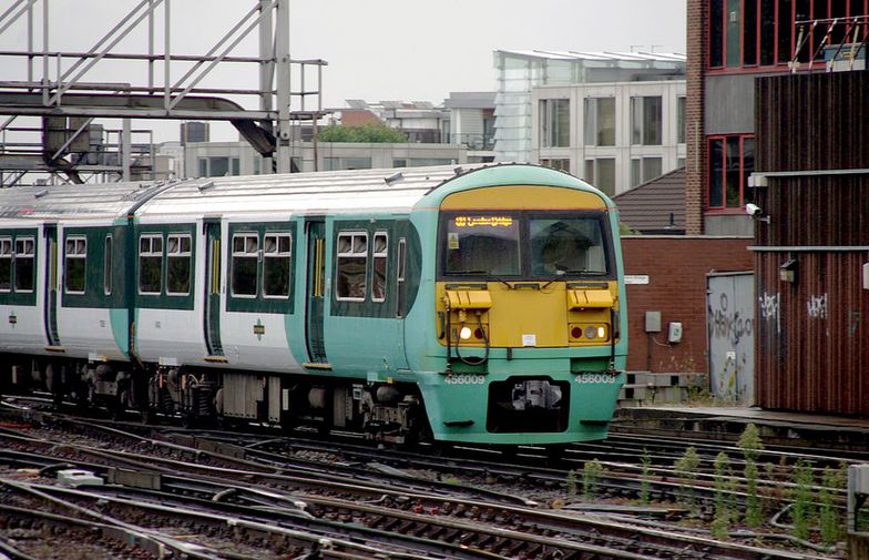 Strajk brytyjskich konduktorów. Przyczyna absurdalna, skutki opłakane