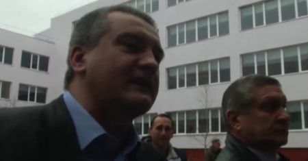 Referendum na Krymie. Premier autonomii zapewnia "nie ma nacisków"