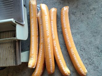 Volkswagen zanotował większą sprzedaż kiełbas niż samochodów. I to kolejny rok z rzędu