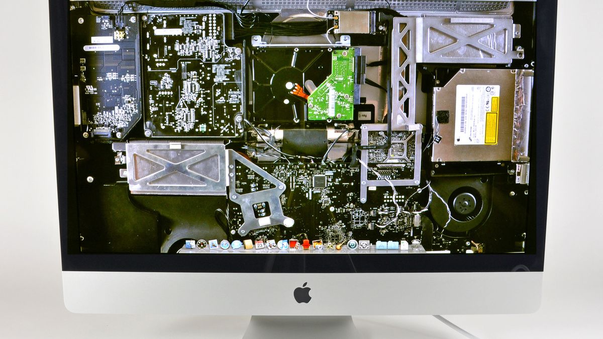 Goły iMac na tapecie 1