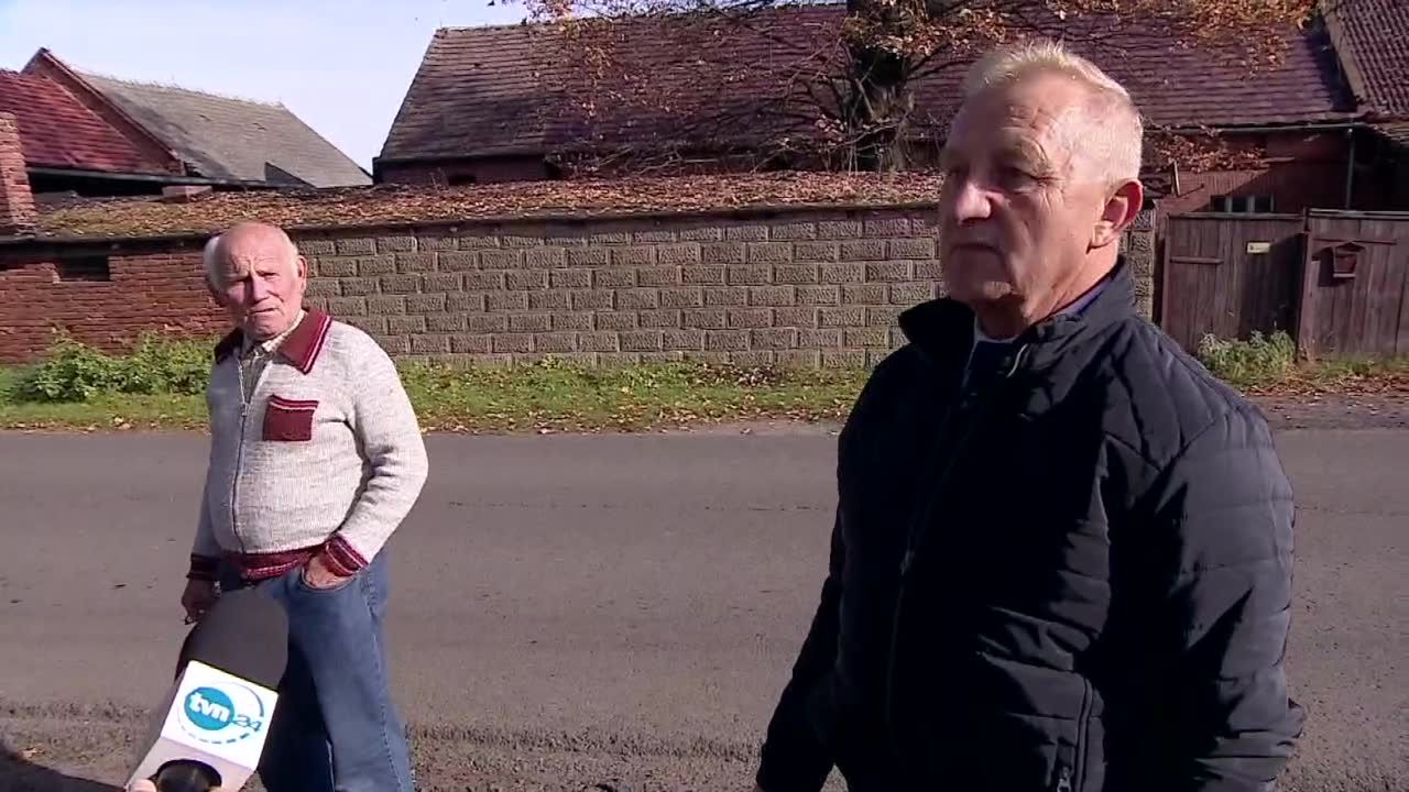 Podwójne morderstwo w Borkowicach, zatrzymano 31-letniego syna ofiar. Sąsiadów zaniepokoiło wybite okno