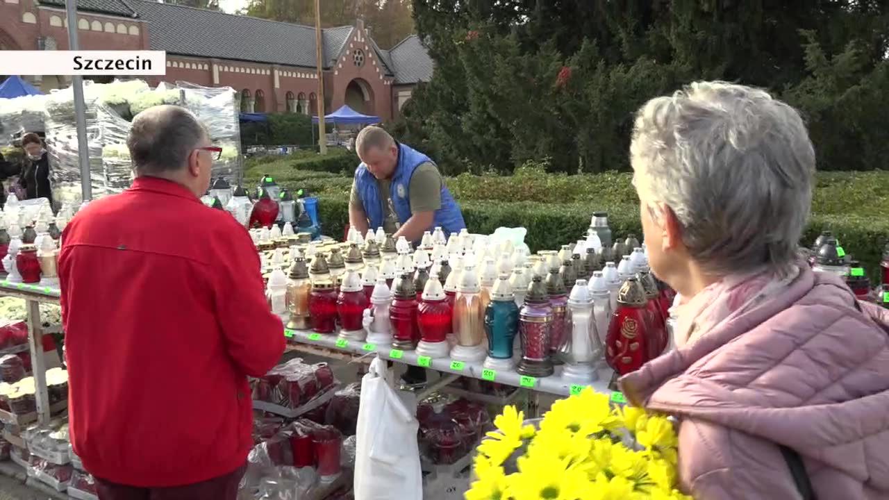 “Wszystko zdrożało, masakryczne ceny”. Wpływ inflacji na ceny zniczy i kwiatów przy cmentarzach
