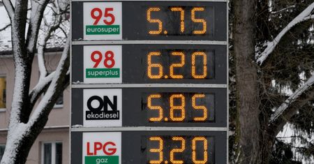 Niemcy jeżdżą po paliwo do Polski. Przygotowano dla nich słowniczek