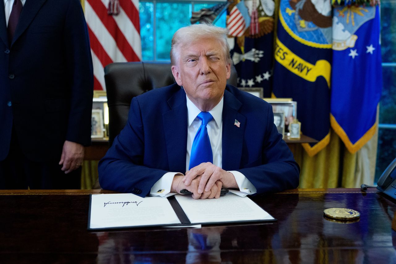Trump robi krok w tył? Media: Pentagon poinformował kraje bałtyckie