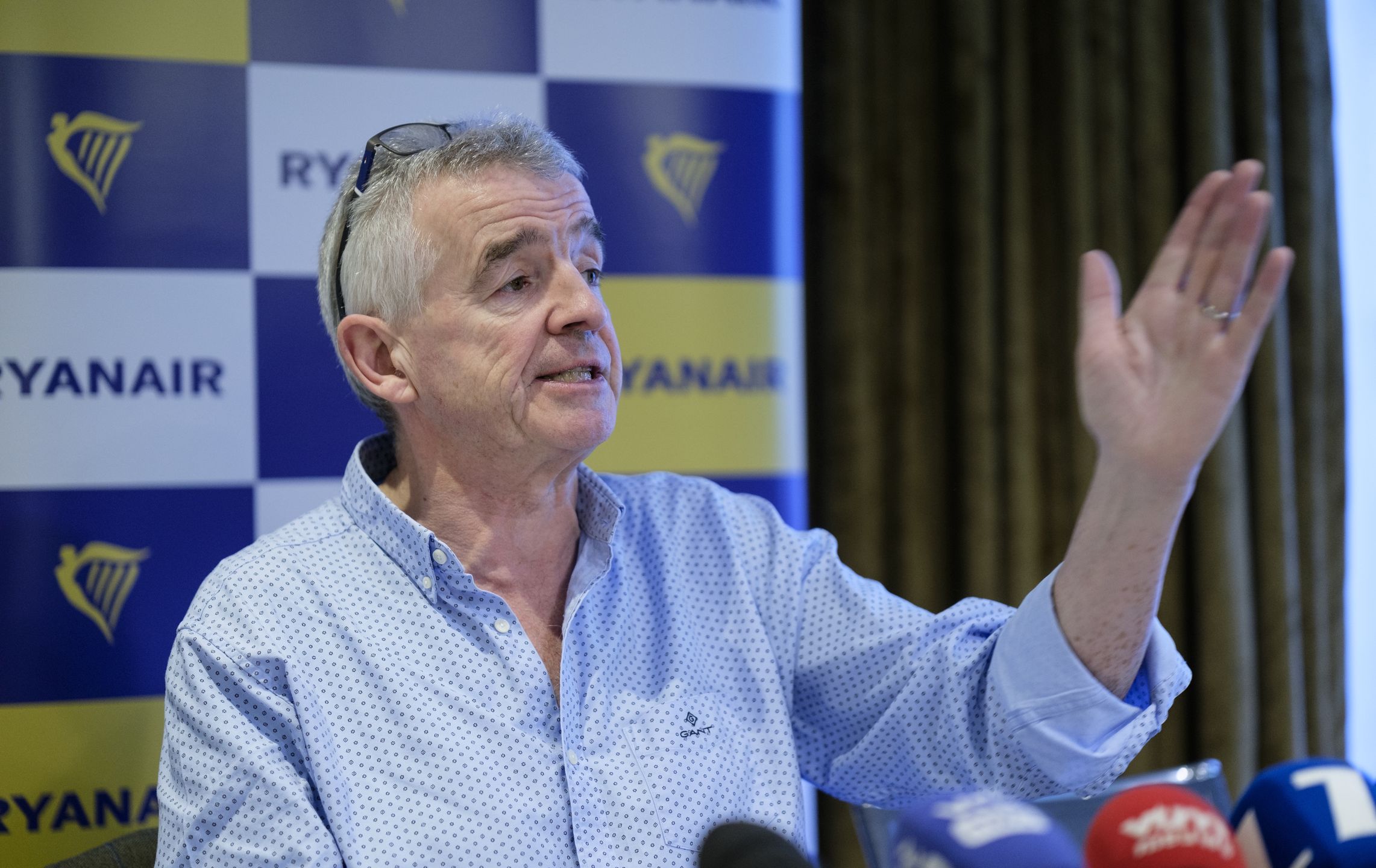BRUSSELS, BELGIUM - JANUARY 17:  Irish businessman, CEO of Ryanair Michael O'Leary holds a press briefing on January 17, 2022 in Brussels, Belgium. The Irish ultra low-cost carrier said that Airline ticket prices could increase by 10% this year. Rising fuel prices, an influx of American tourists and a drop in supply on most European airlines will make plane tickets 5 to 10% more expensive this year, according to Michael Kevin O'Leary. (Photo by Thierry Monasse/Getty Images)