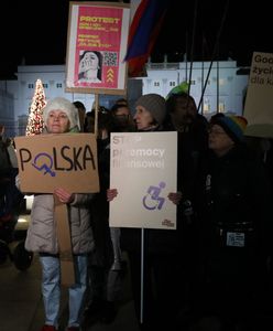 Protest przed pałacem prezydenta Dudy. "My już czekać nie będziemy"