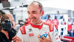 Robert Kubica przegrał z chińskimi pieniędzmi? "Najważniejsze są wyniki zespołu"