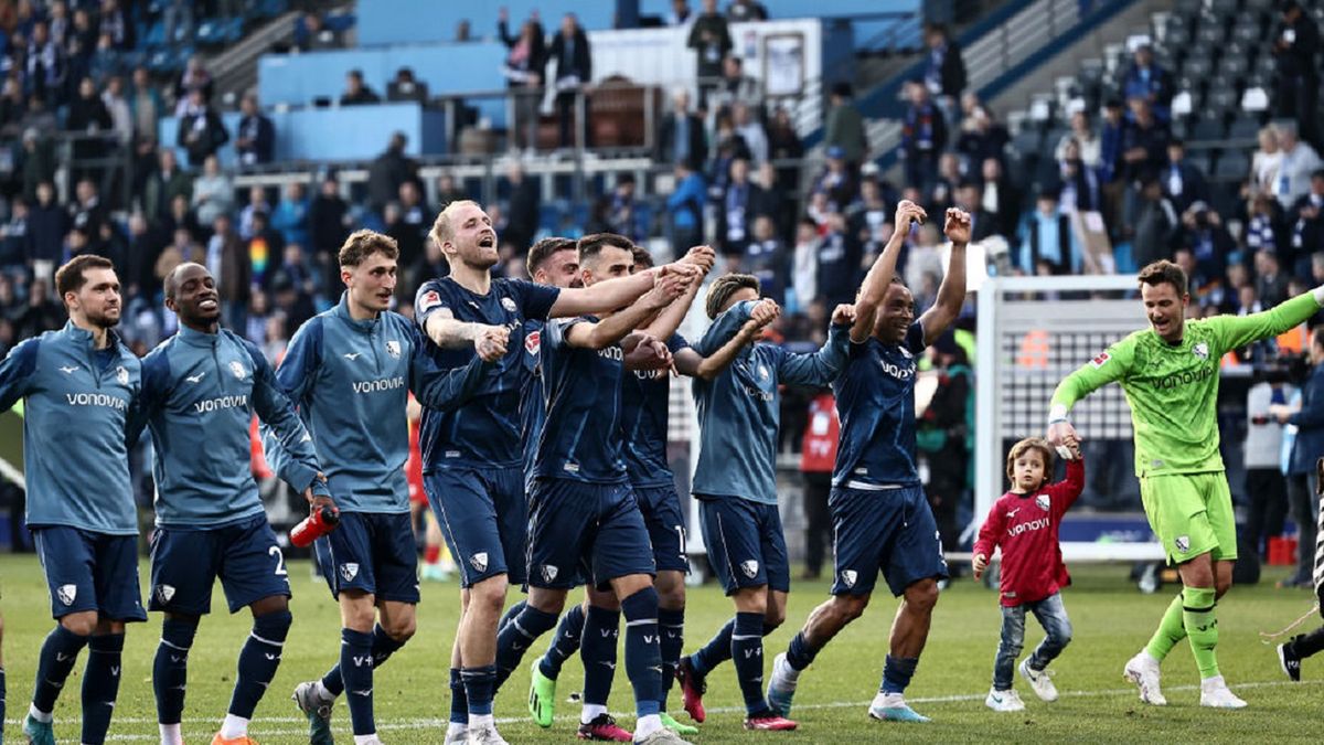 Zdjęcie okładkowe artykułu: Getty Images / Christof Koepsel / Na zdjęciu: piłkarze VfL Bochum